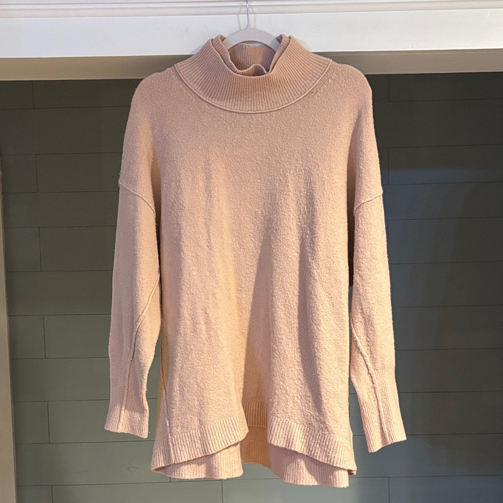 Women's Cream Turtleneck Sweater